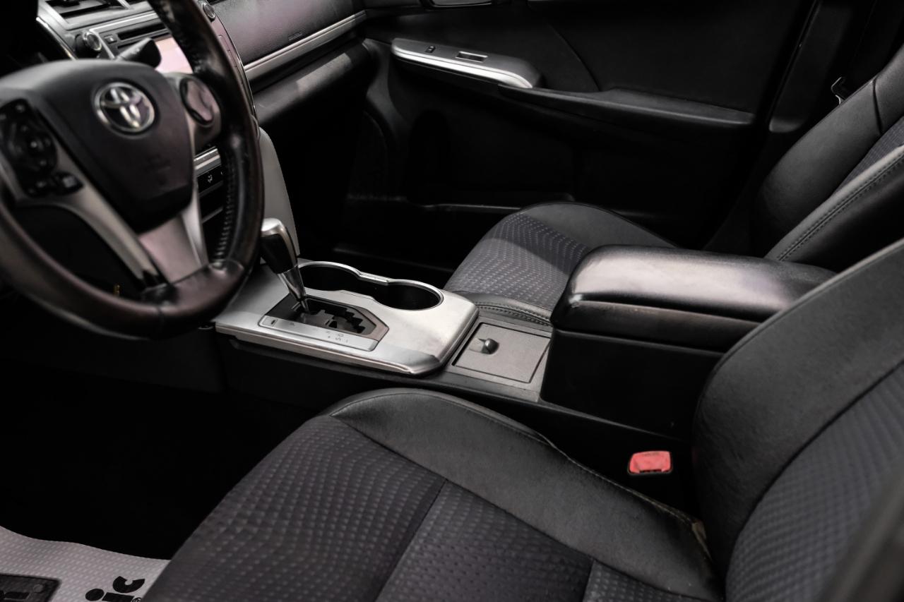 Toyota Camry 2014.5 4dr Sdn I4 Auto SE Sport (Natl) 2014