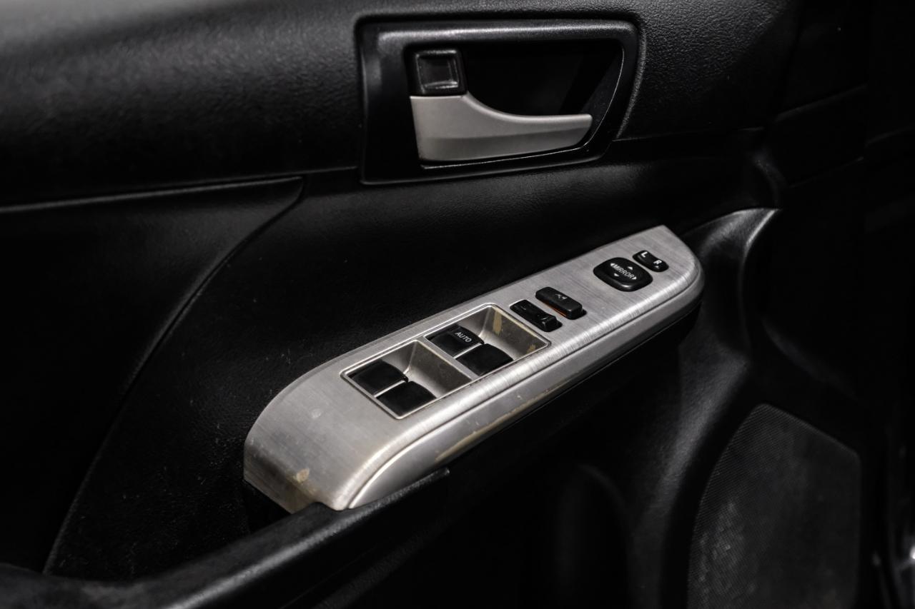 Toyota Camry 2014.5 4dr Sdn I4 Auto SE Sport (Natl) 2014