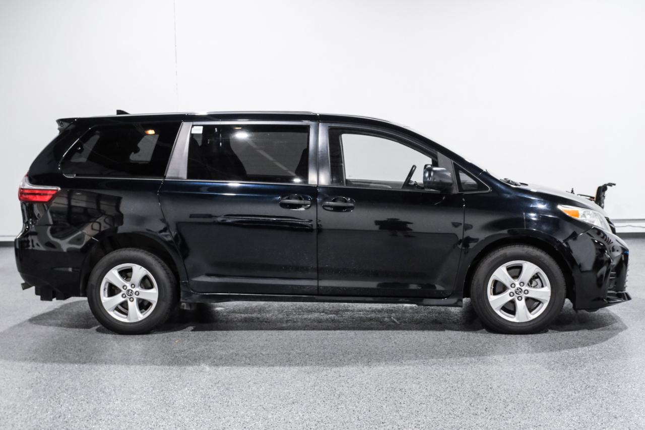 Toyota Sienna L FWD 7-Passenger (Natl) 2019