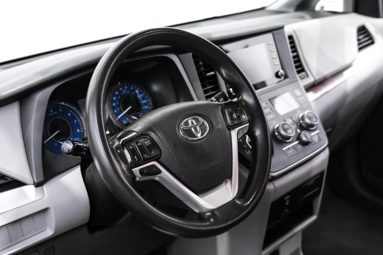 Toyota Sienna L FWD 7-Passenger (Natl) 2019