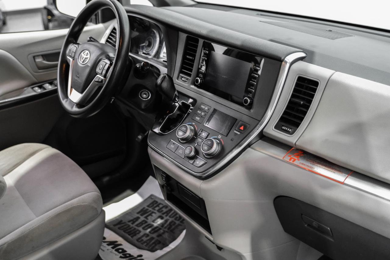 Toyota Sienna L FWD 7-Passenger (Natl) 2019