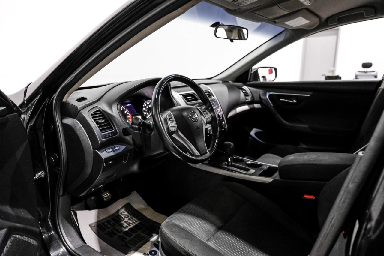 Nissan Altima 4dr Sdn I4 2.5 SV 2015