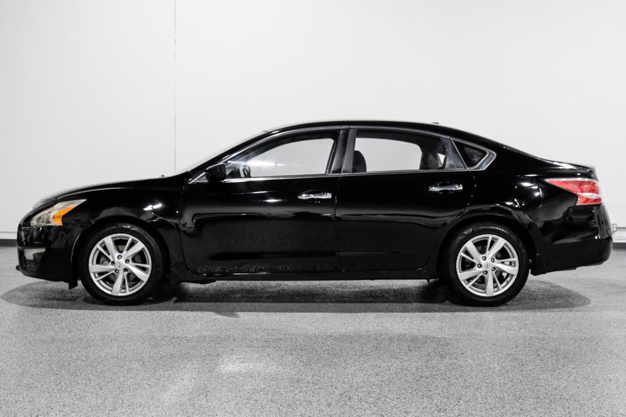 Nissan Altima 4dr Sdn I4 2.5 SV 2015