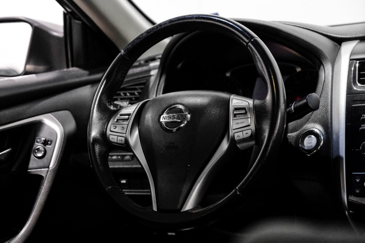 Nissan Altima 4dr Sdn I4 2.5 SV 2015