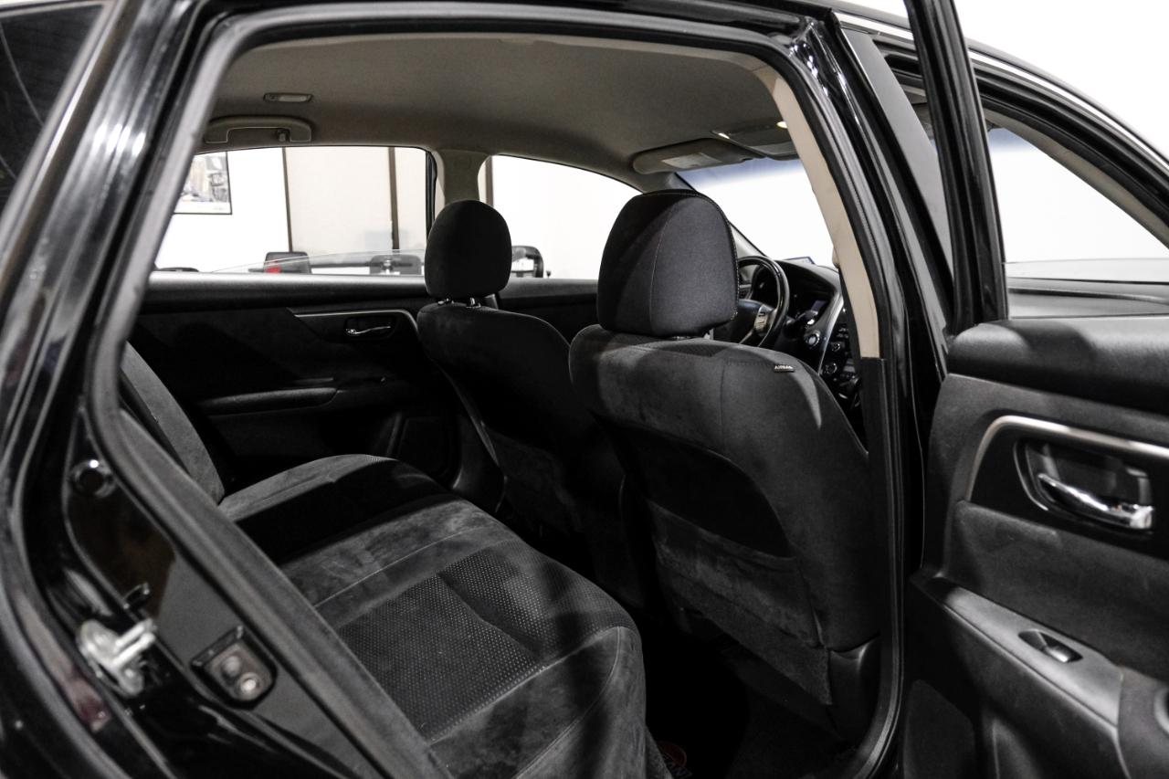 Nissan Altima 4dr Sdn I4 2.5 SV 2015