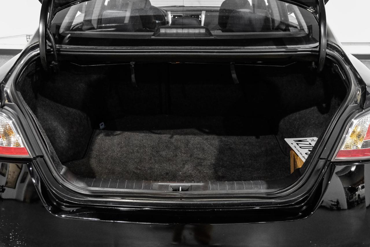 Nissan Altima 4dr Sdn I4 2.5 SV 2015