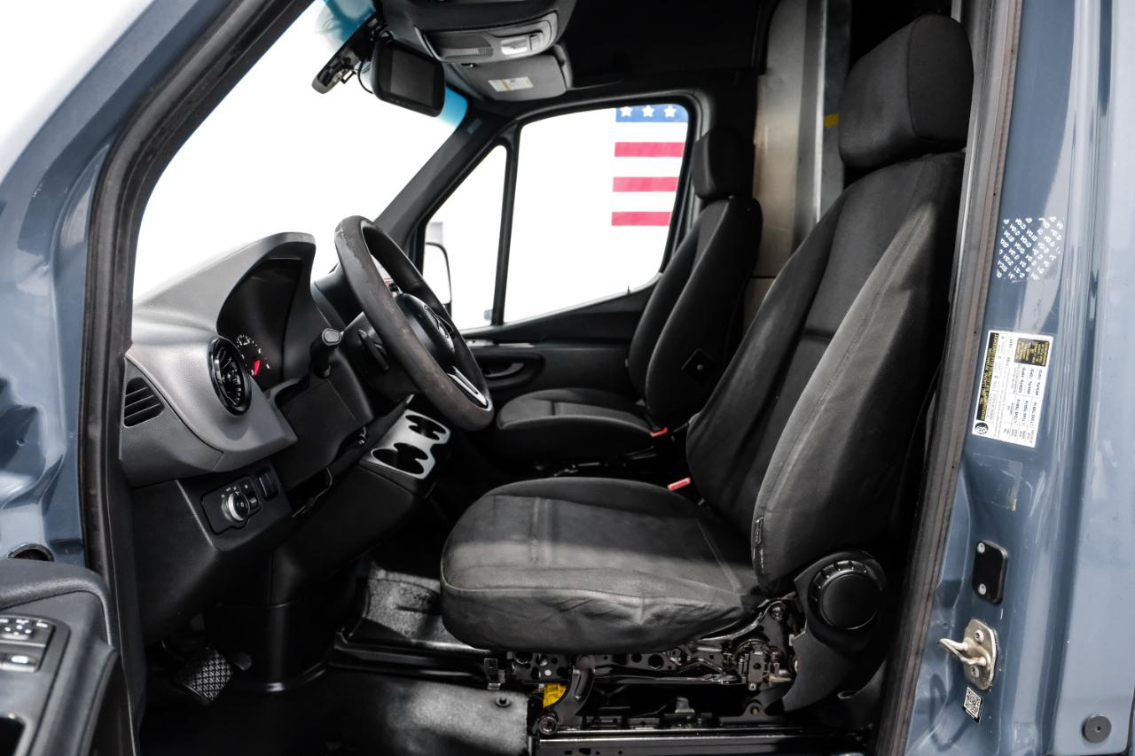 Mercedes-Benz Sprinter Van 2500 Standard Roof V6 144" RWD 2019