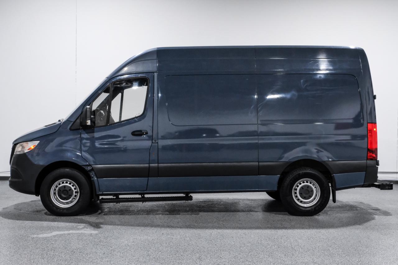 Mercedes-Benz Sprinter Van 2500 Standard Roof V6 144" RWD 2019