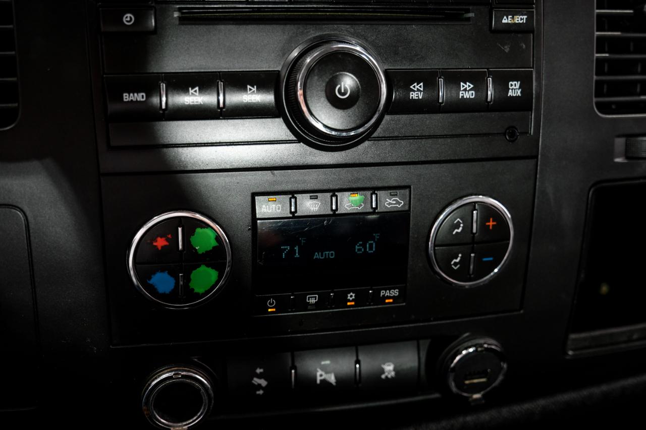 Chevrolet Silverado 1500 4WD Crew Cab 143.5" LT 2011