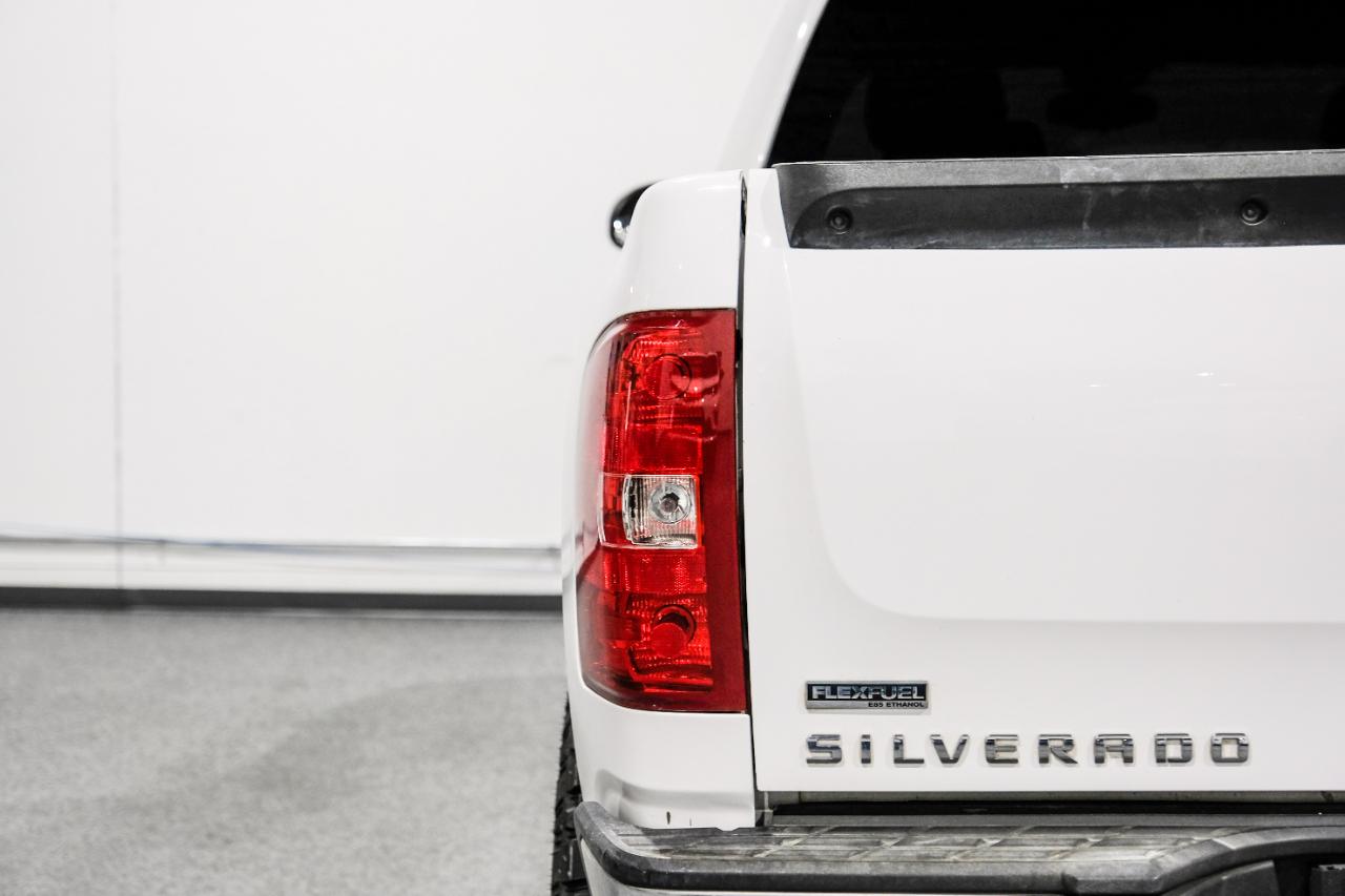 Chevrolet Silverado 1500 4WD Crew Cab 143.5" LT 2011