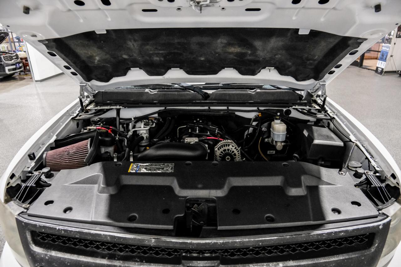 Chevrolet Silverado 1500 4WD Crew Cab 143.5" LT 2011