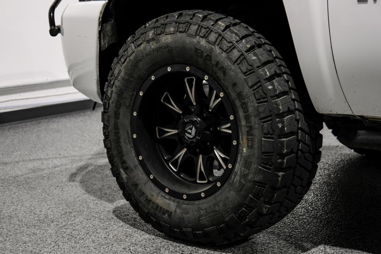 Chevrolet Silverado 1500 4WD Crew Cab 143.5" LT 2011