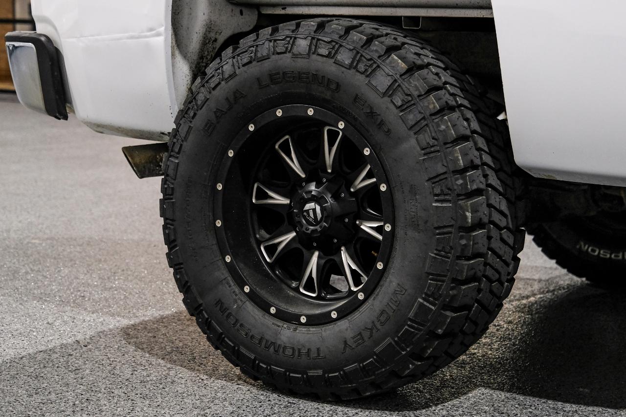 Chevrolet Silverado 1500 4WD Crew Cab 143.5" LT 2011
