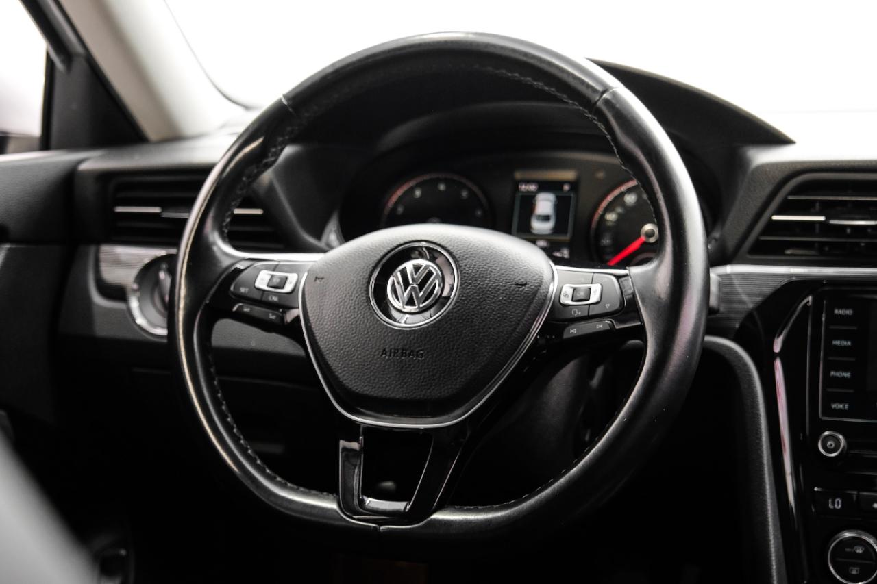 Volkswagen Passat 2.0T R-Line Auto 2020