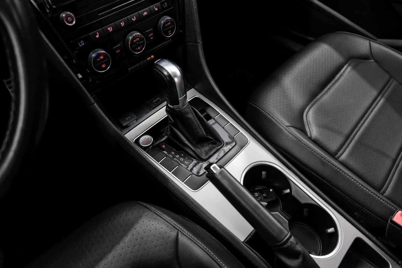 Volkswagen Passat 2.0T R-Line Auto 2020
