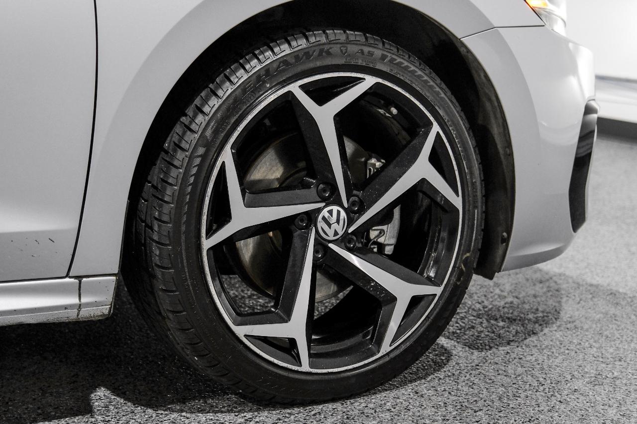 Volkswagen Passat 2.0T R-Line Auto 2020