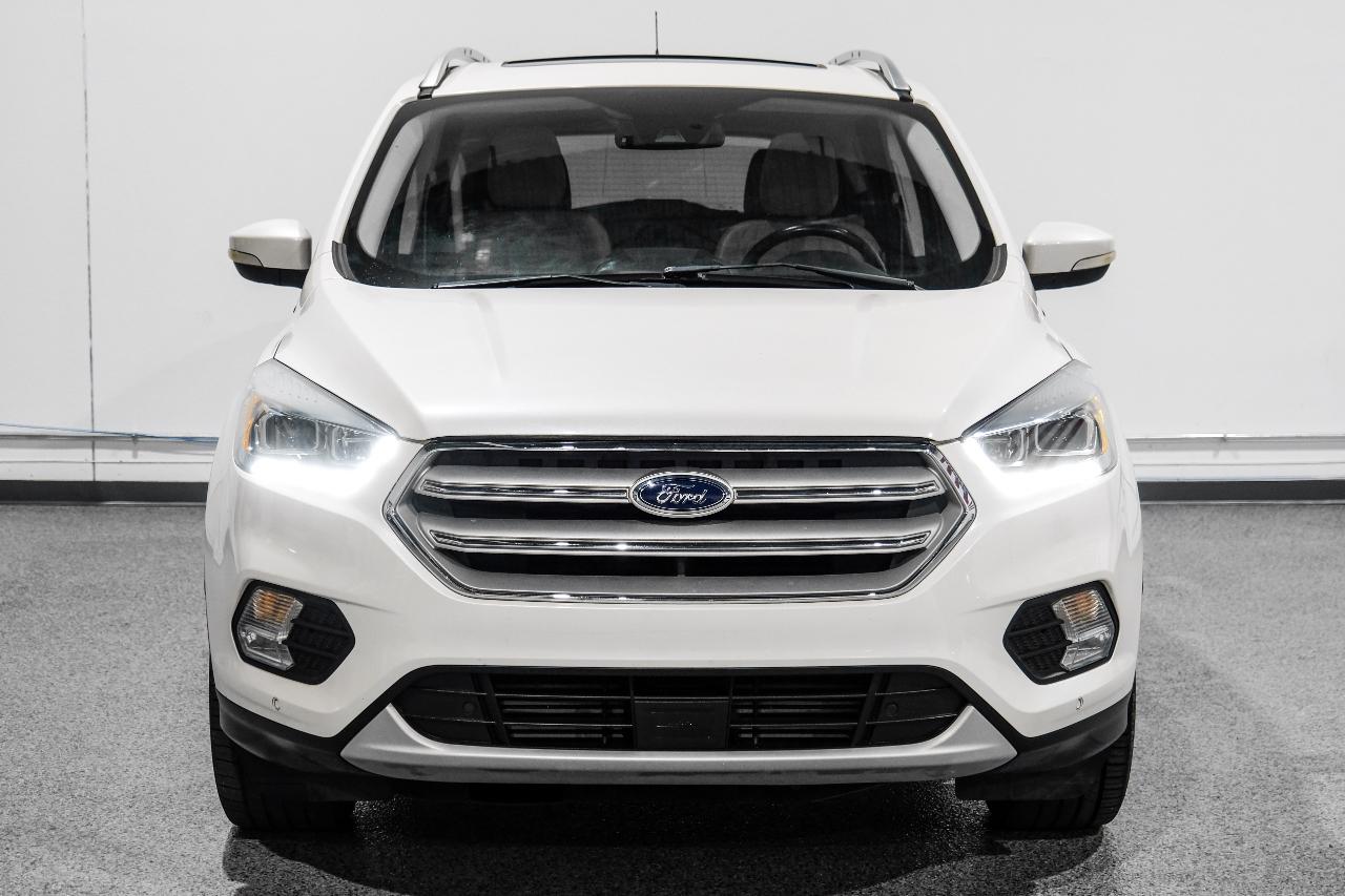 Ford Escape Titanium 4WD 2018