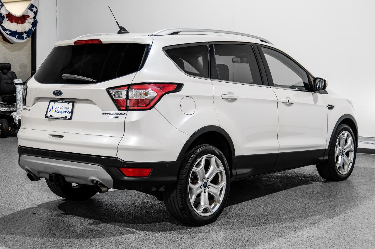 Ford Escape Titanium 4WD 2018