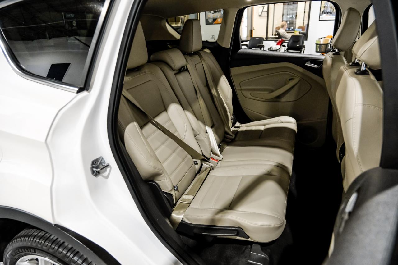 Ford Escape Titanium 4WD 2018
