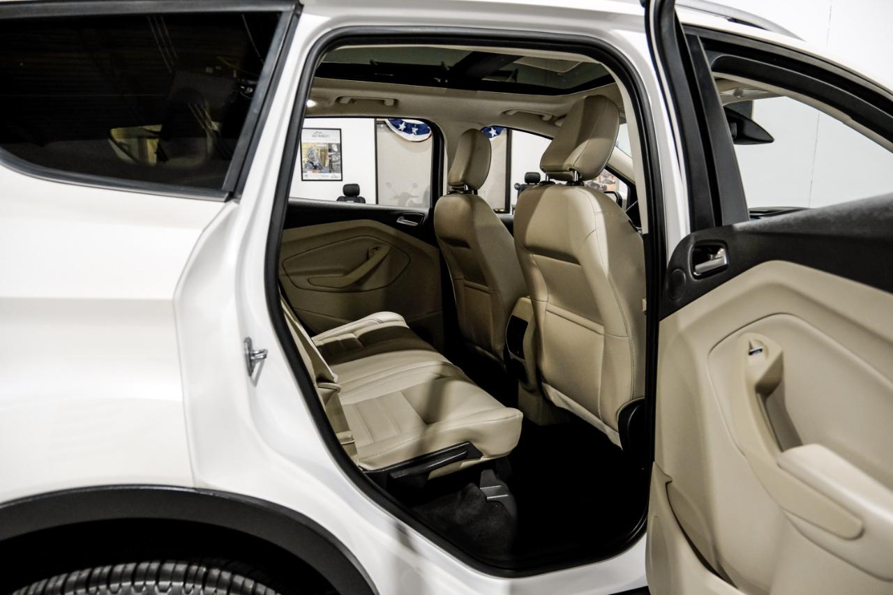 Ford Escape Titanium 4WD 2018