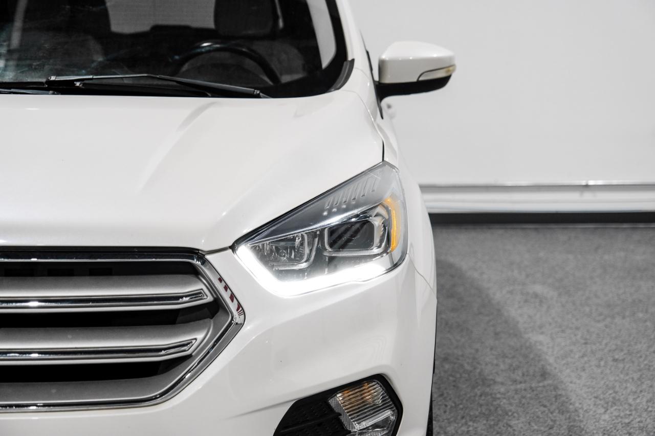 Ford Escape Titanium 4WD 2018