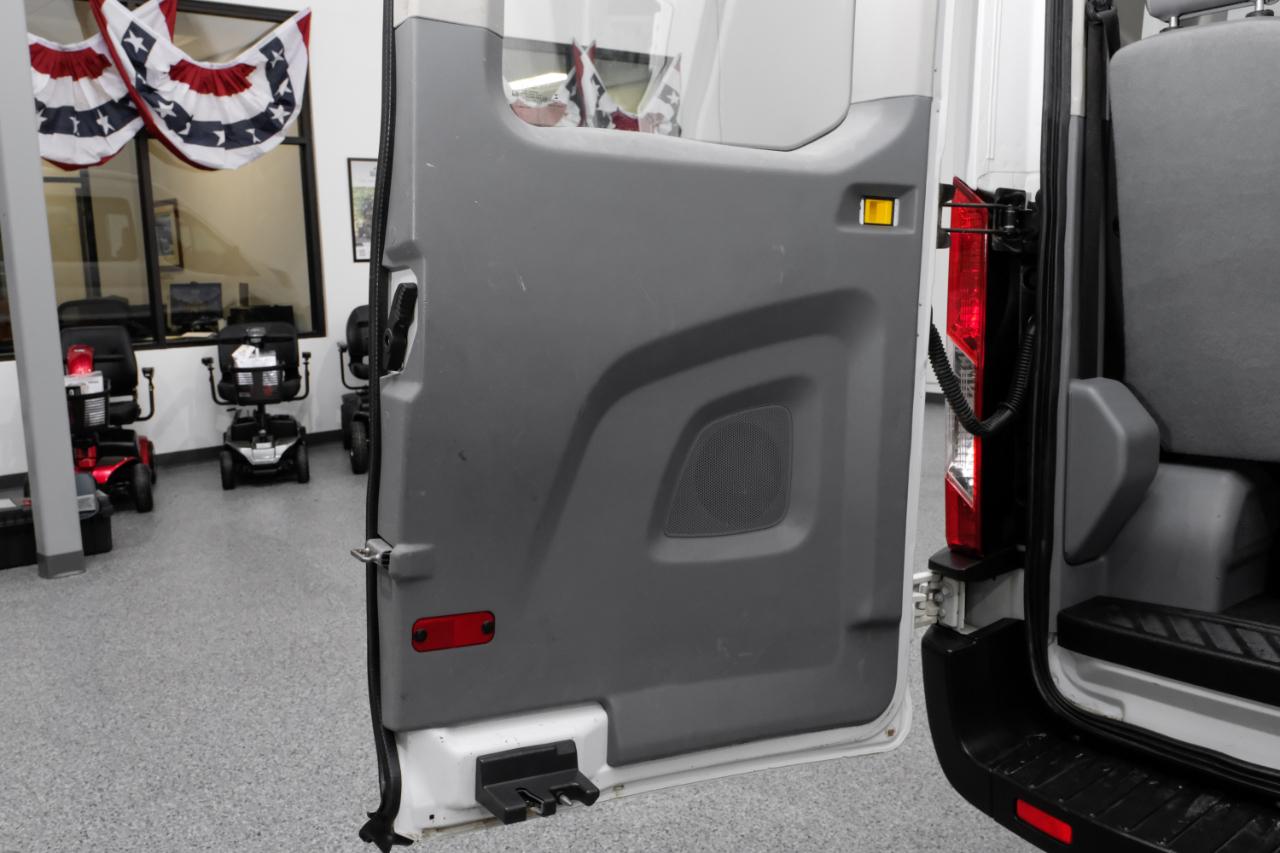 Ford Transit Passenger Wagon T-350 148" Med Roof XLT Sliding RH Dr 2019