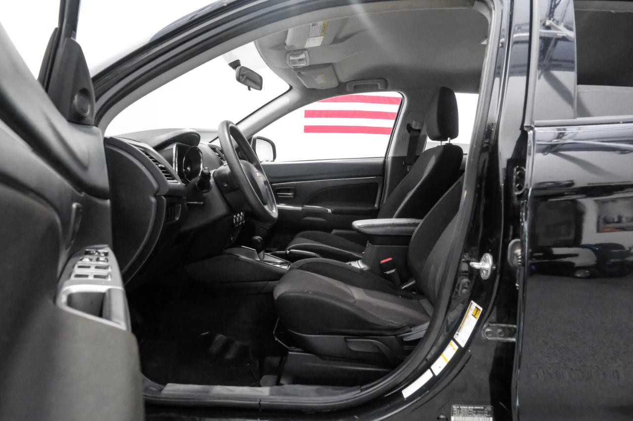 Mitsubishi Outlander Sport ES 2.0 CVT 2019