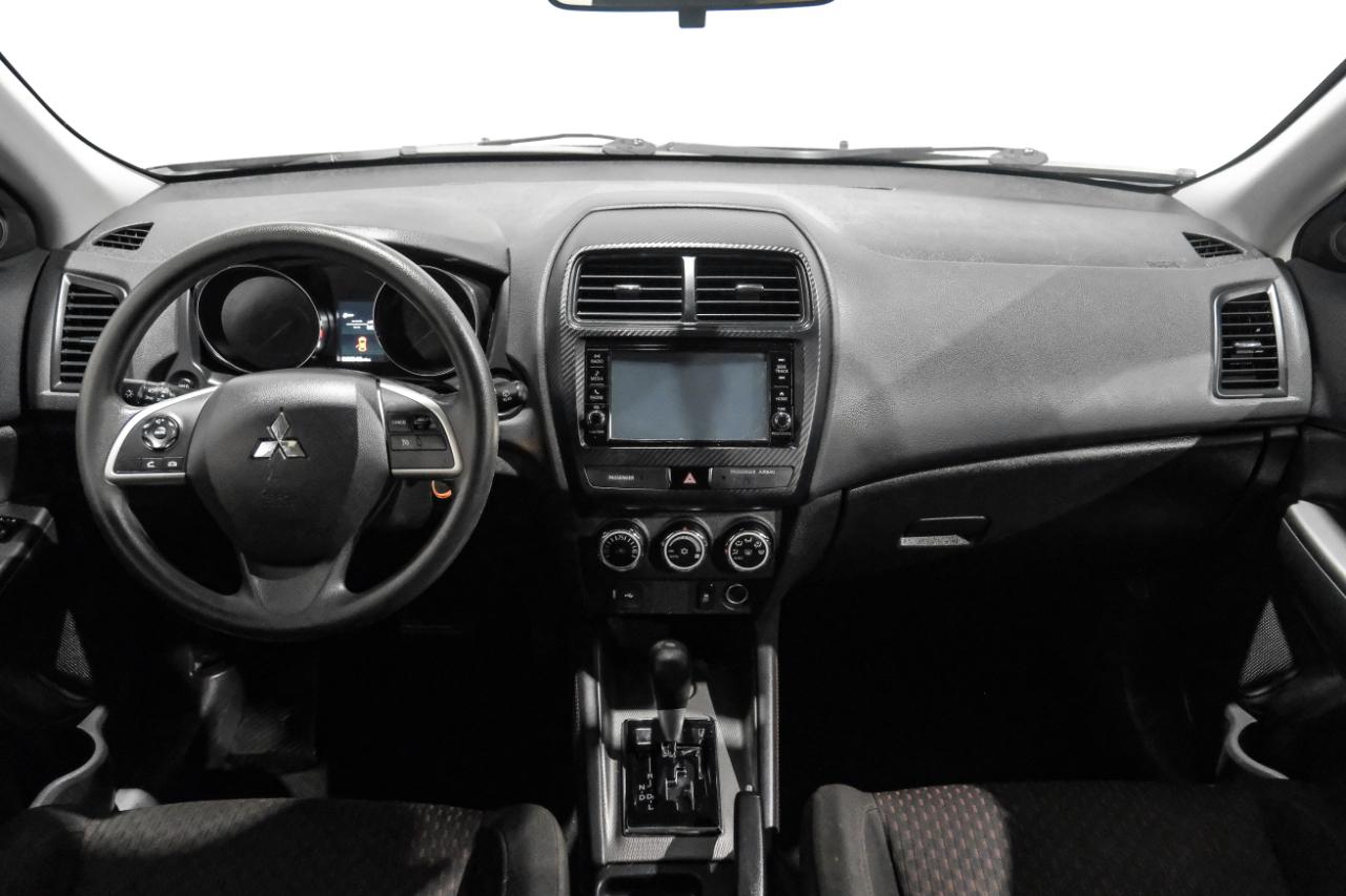 Mitsubishi Outlander Sport ES 2.0 CVT 2019