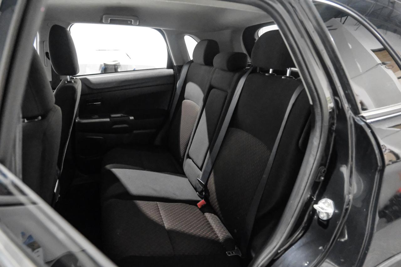 Mitsubishi Outlander Sport ES 2.0 CVT 2019
