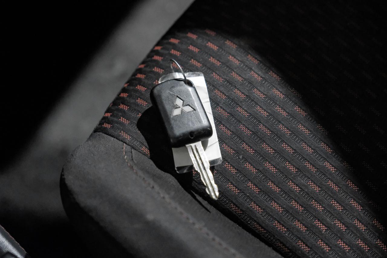 Mitsubishi Outlander Sport ES 2.0 CVT 2019