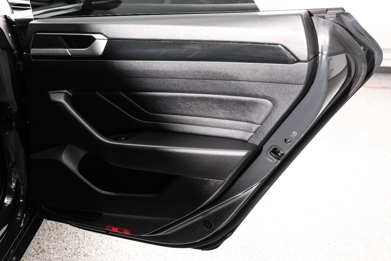 Volkswagen Arteon SEL R-Line 4MOTION 2021