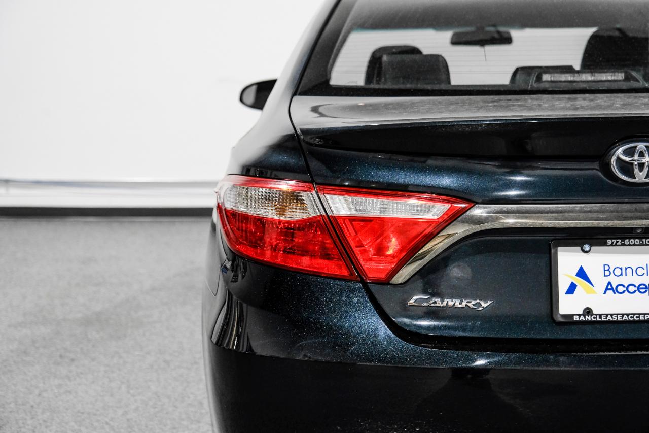 Toyota Camry 4dr Sdn I4 Auto SE (Natl) *Ltd Avail* 2015