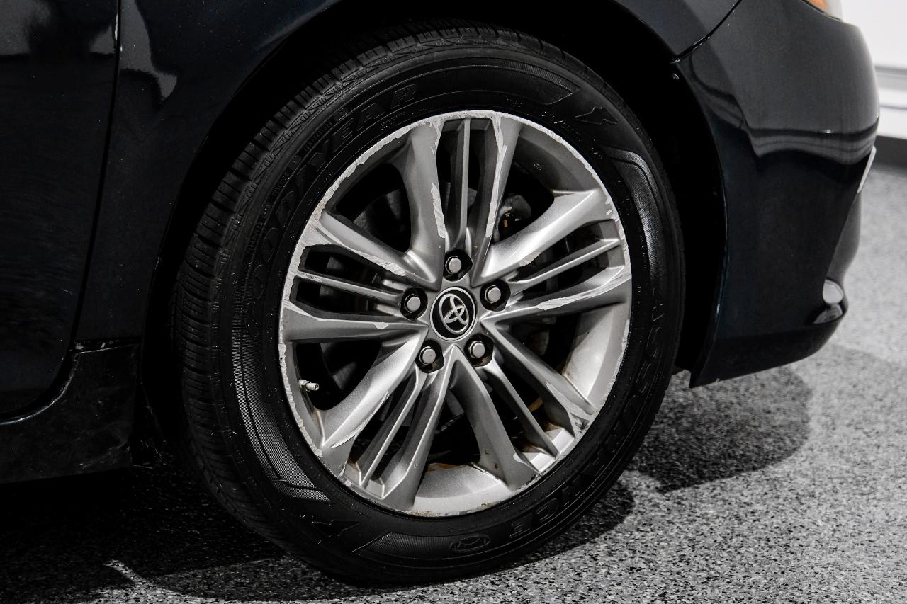 Toyota Camry 4dr Sdn I4 Auto SE (Natl) *Ltd Avail* 2015