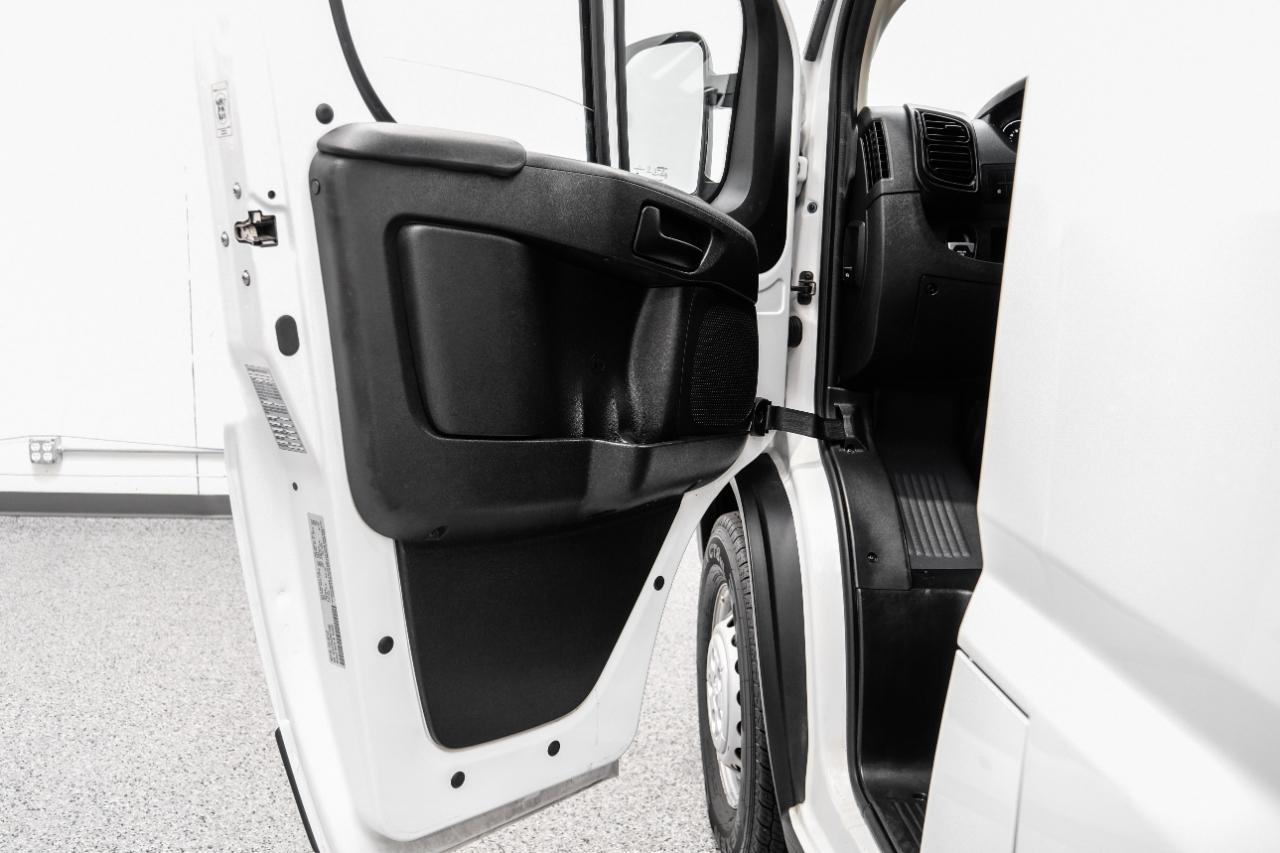 RAM ProMaster Cargo Van Tradesman 2500 Low Roof 136" WB w/Pass Seat 2025