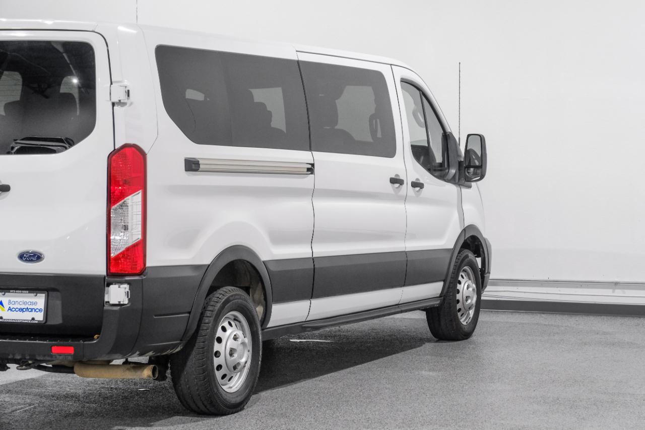Ford Transit Passenger Wagon T-350 148" Low Roof XLT AWD 2022