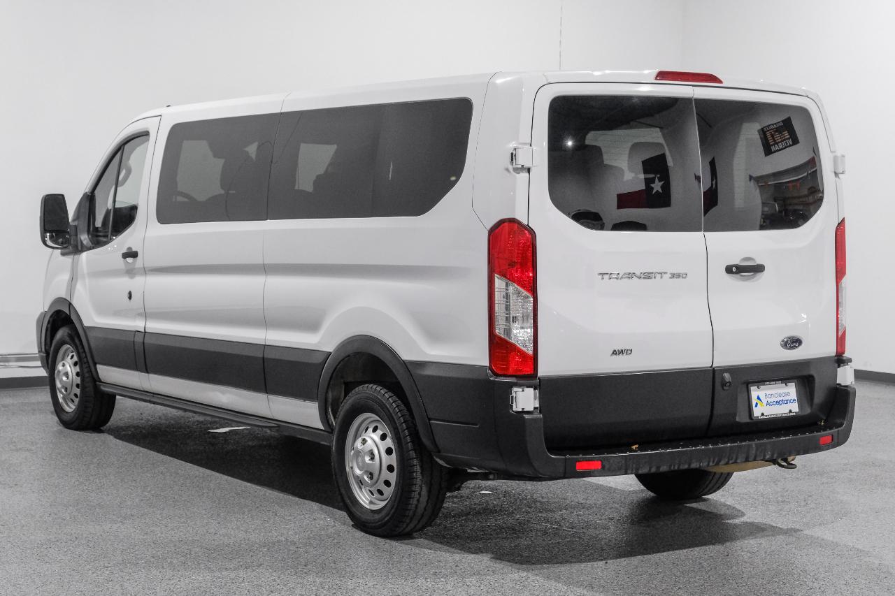 Ford Transit Passenger Wagon T-350 148" Low Roof XLT AWD 2022