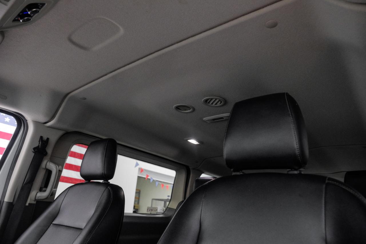 Ford Transit Passenger Wagon T-350 148" Low Roof XLT AWD 2022