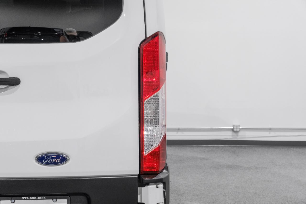 Ford Transit Passenger Wagon T-350 148" Low Roof XLT AWD 2022