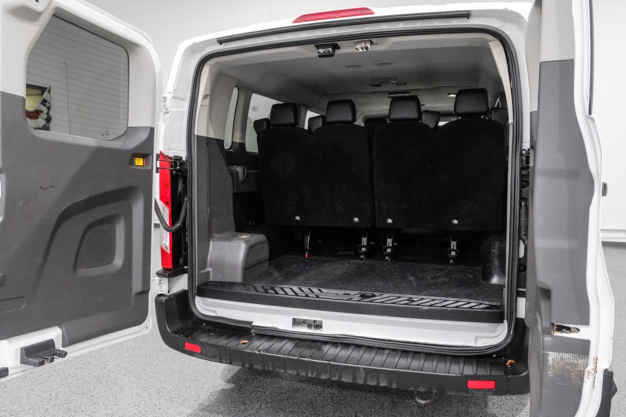 Ford Transit Passenger Wagon T-350 148" Low Roof XLT AWD 2022