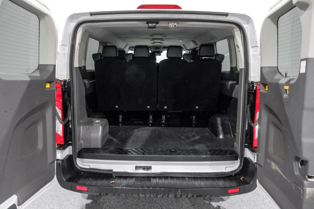 Ford Transit Passenger Wagon T-350 148" Low Roof XLT AWD 2022