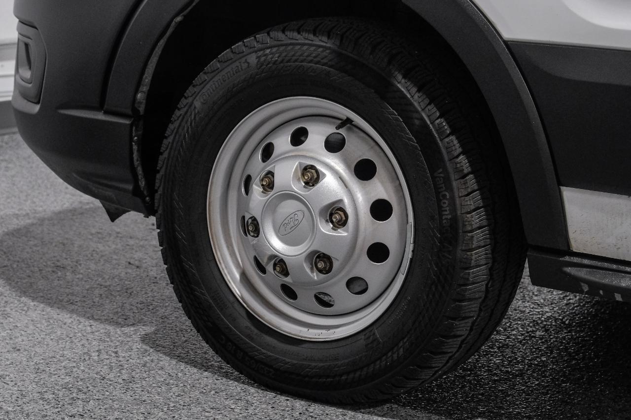 Ford Transit Passenger Wagon T-350 148" Low Roof XLT AWD 2022