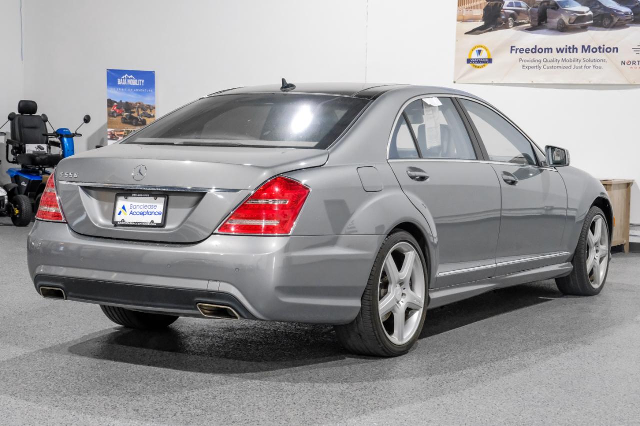 Mercedes-Benz S-Class 4dr Sdn S 550 RWD 2011