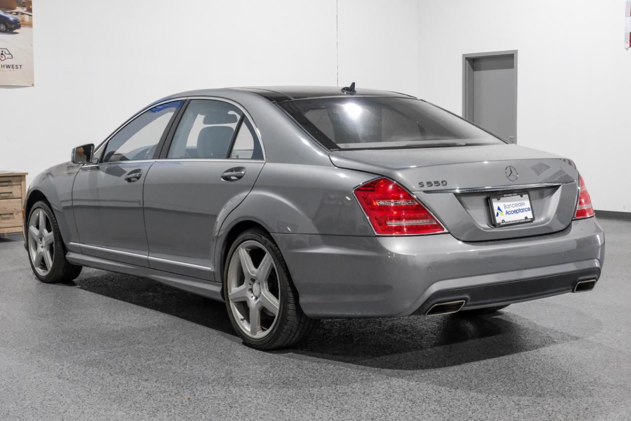 Mercedes-Benz S-Class 4dr Sdn S 550 RWD 2011