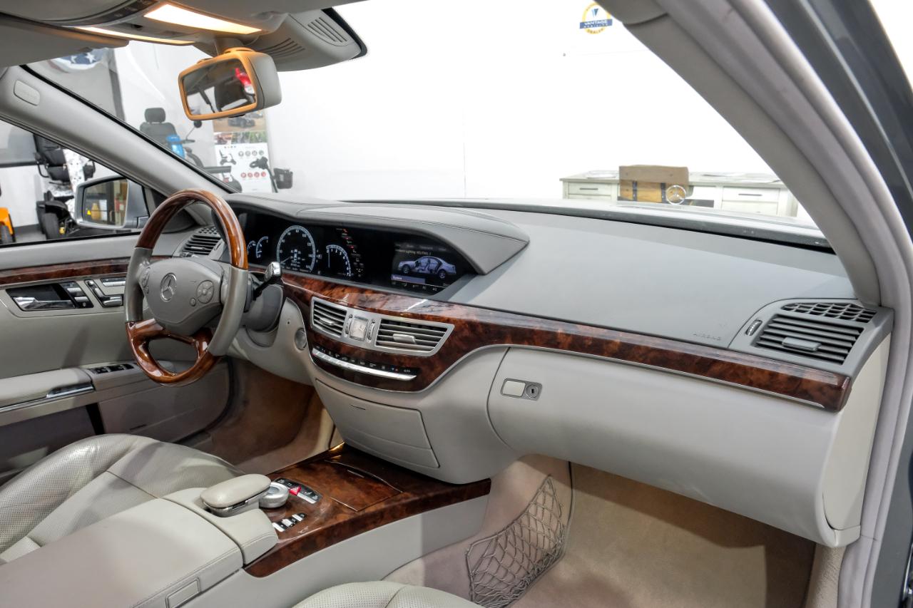 Mercedes-Benz S-Class 4dr Sdn S 550 RWD 2011
