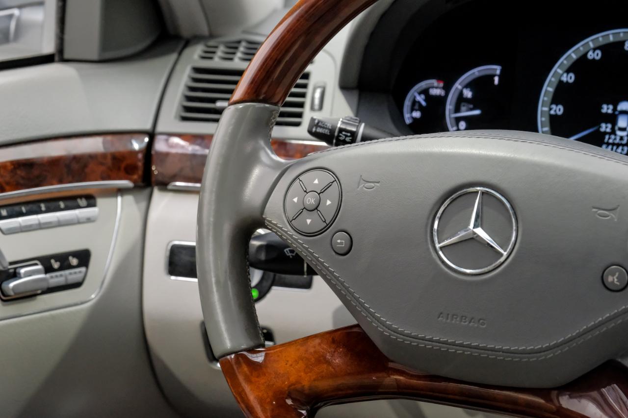 Mercedes-Benz S-Class 4dr Sdn S 550 RWD 2011