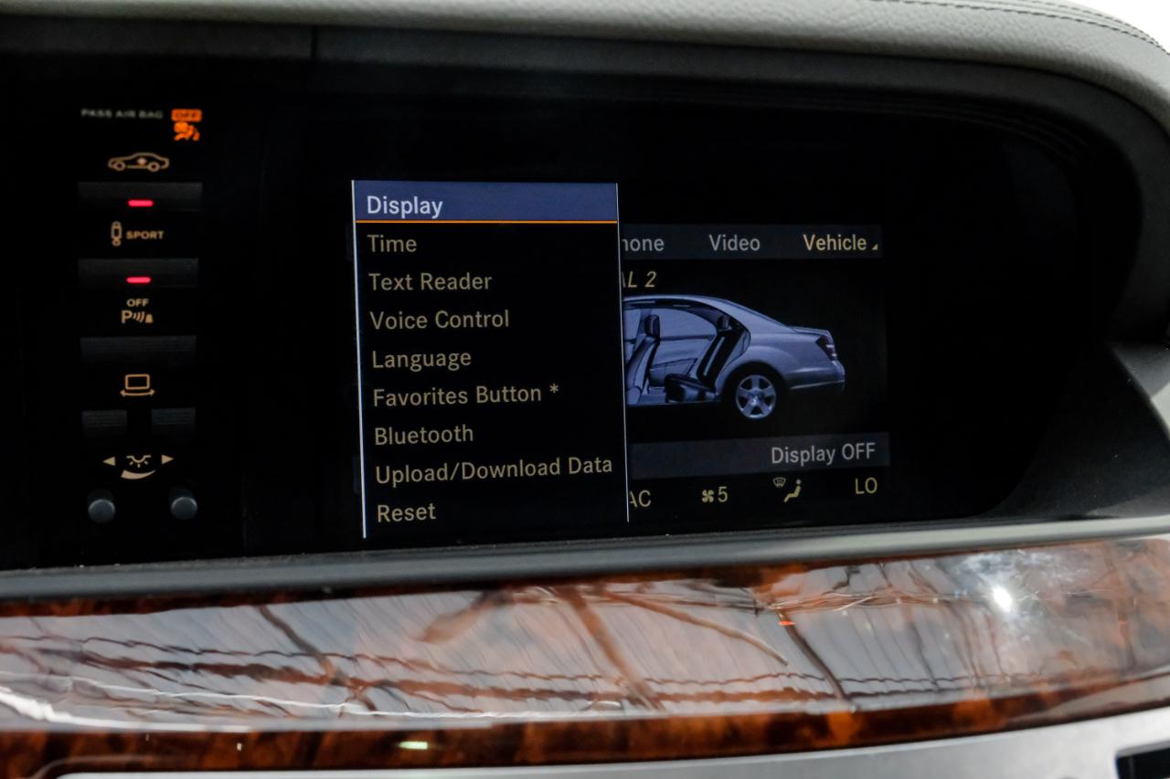 Mercedes-Benz S-Class 4dr Sdn S 550 RWD 2011