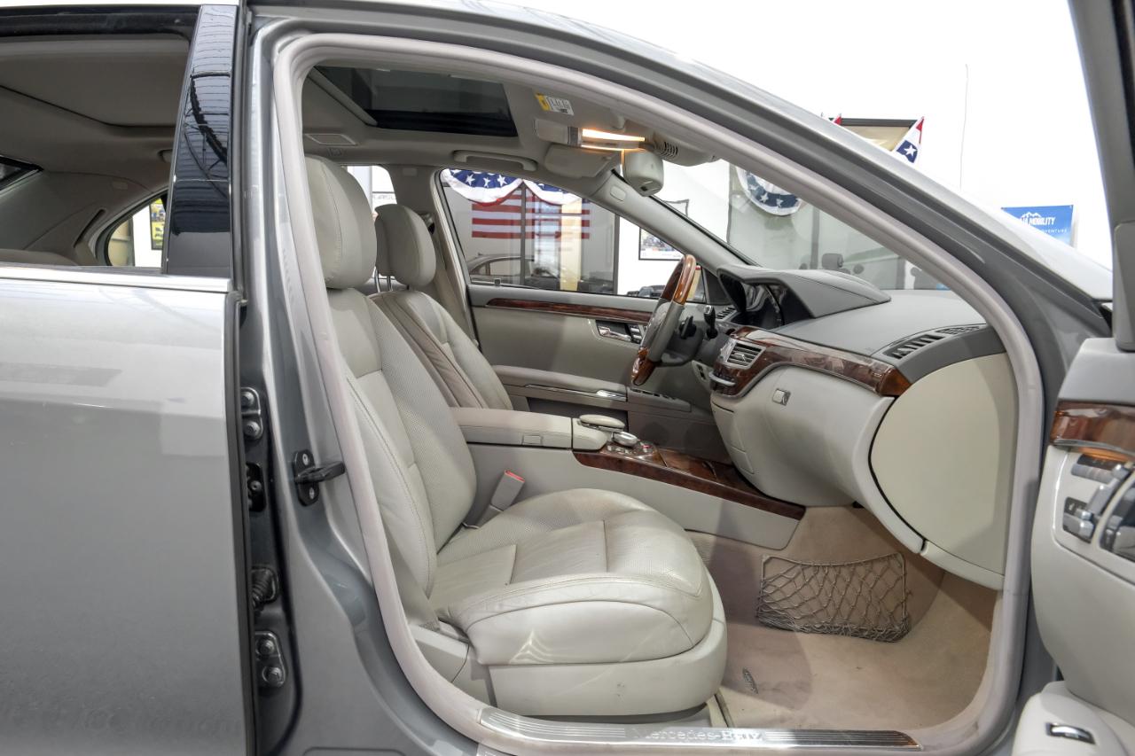 Mercedes-Benz S-Class 4dr Sdn S 550 RWD 2011