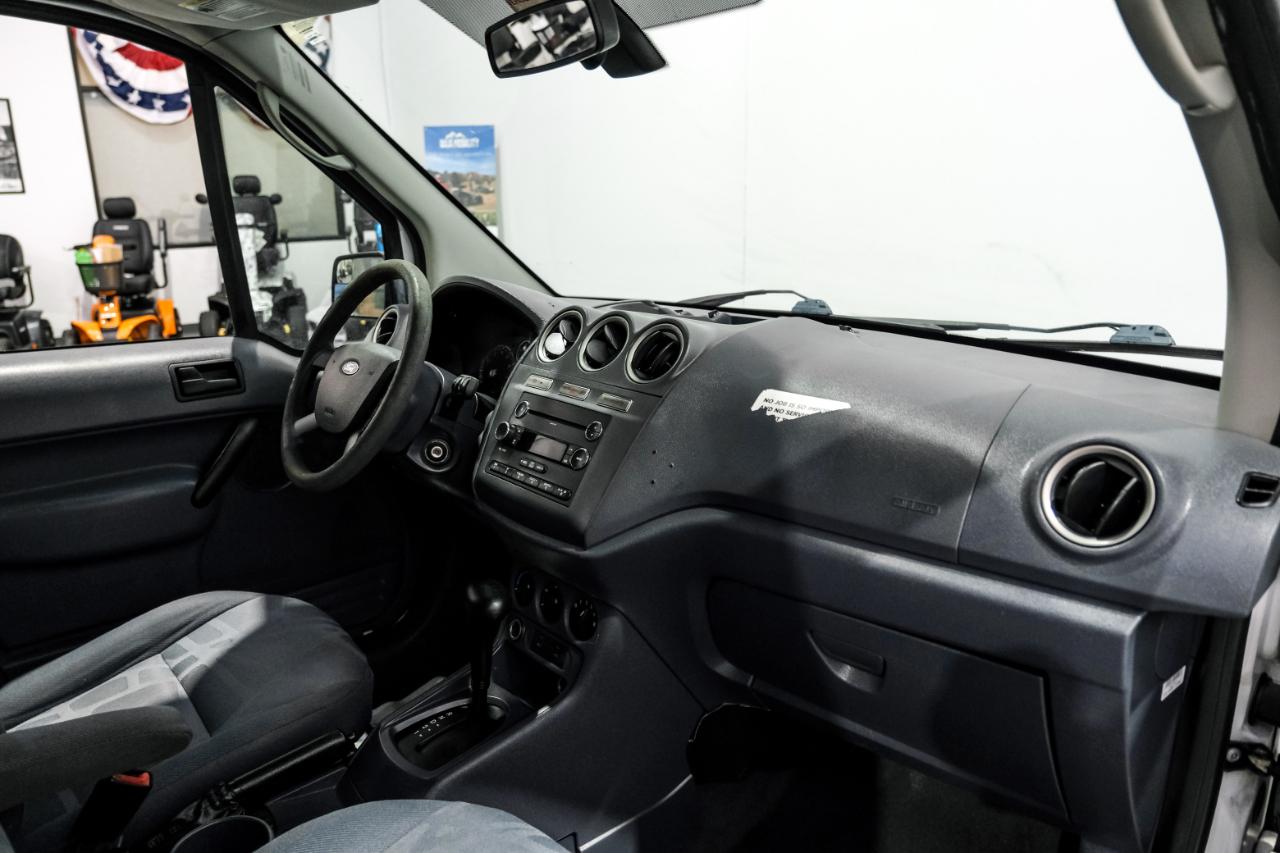 Ford Transit Connect 114.6" XLT w/o side or rear door glass 2013