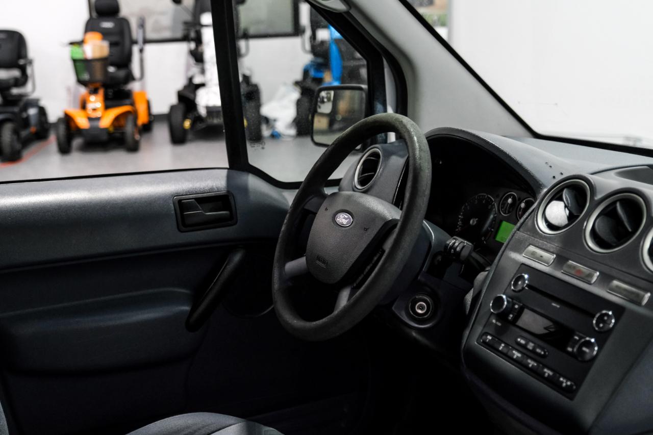 Ford Transit Connect 114.6" XLT w/o side or rear door glass 2013