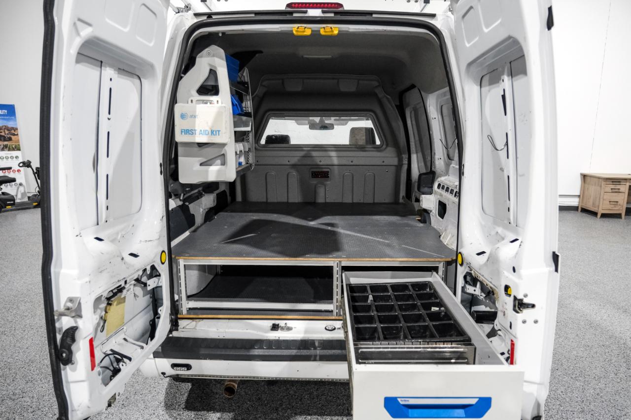 Ford Transit Connect 114.6" XLT w/o side or rear door glass 2013